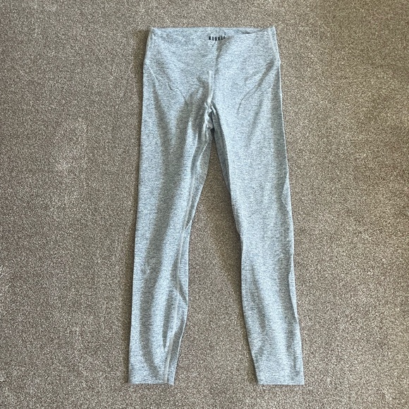 NOBULL Light Gray Women's Leggings - Picture 1 of 3